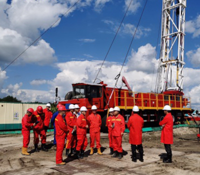 �Զ�����  Ч���г�����Ϊ��ȫ��Ӯ���š����δ�ҵ������ս�ṩ������֧Ԯ��